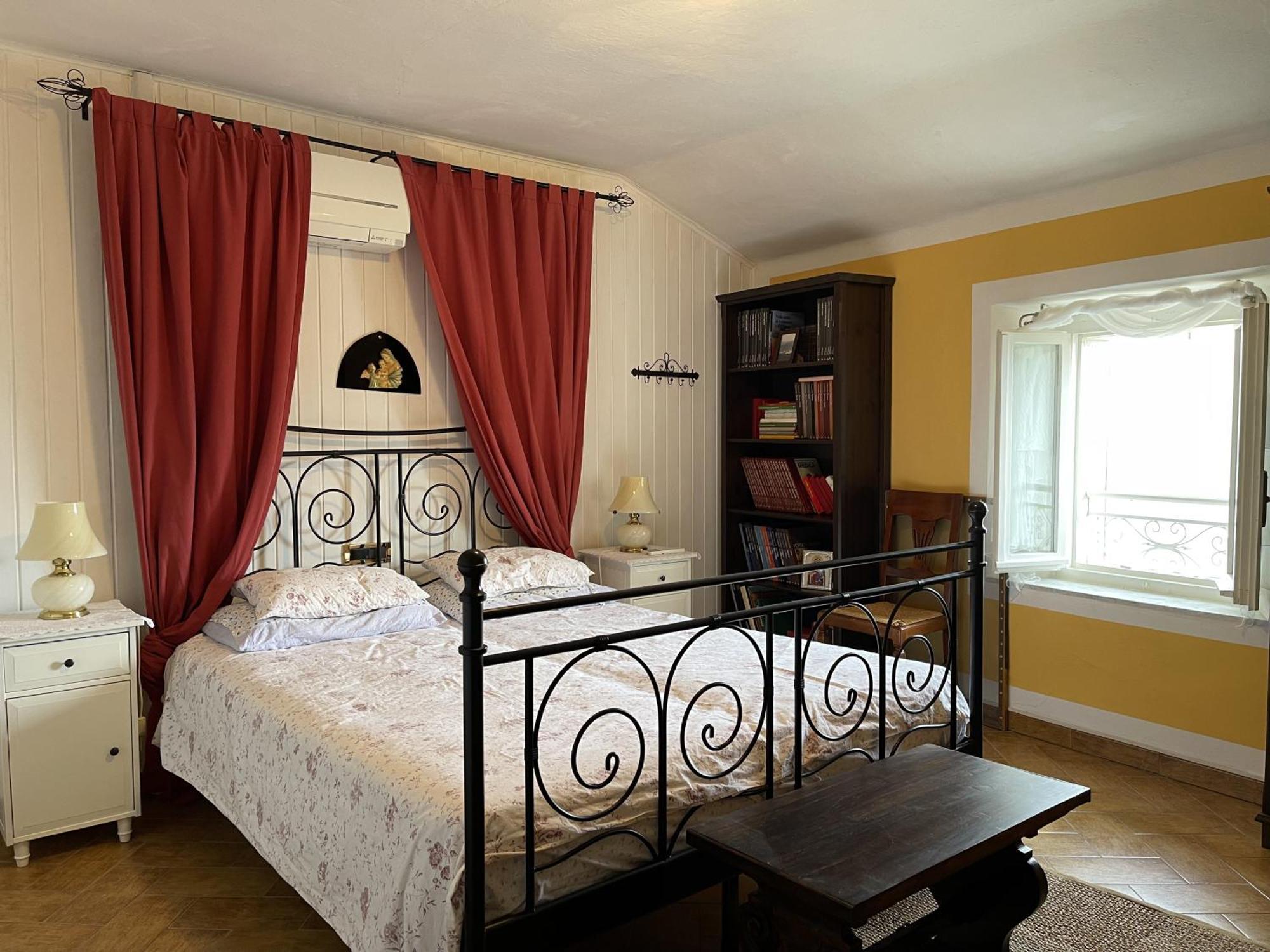 Mazzetti Country House-Vita In Campagna Con Giardino Vimignano-Chiesa 外观 照片